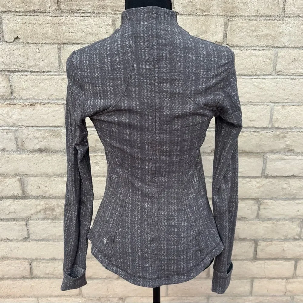 Lululemon Forme Jacket in Grey Ziggy Wee October Angel Wing